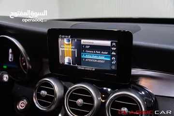  12 Mercedes C200 2019 Amg kit Mild hybrid   السيارة وارد و الشركة و قطعت مسافة 34,000  كم