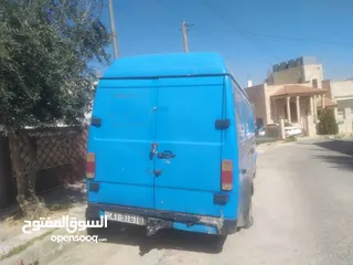  1 باص مرسيدس