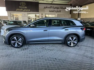  4 VOLKSWAGEN ID6 X PRO ( معرض الحضر )