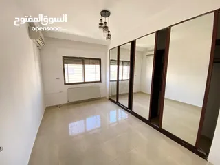  4 شقة سوبر ديلوكس - حي الصحابة - 3نوم 1ماستر - 184م - قرب الخدمات العامة