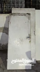 4 ابواب مستعملة للبيع