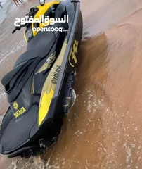  1 موطو بحر نوع ياماها1800cc