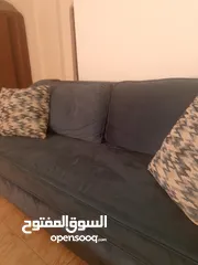  2 طقم كنب تفصيل للبيع بسعر مغري للجادين فقط