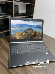  1 HP core i5-8th شاشة حجم  15.6  لون سلفر سليم ووزن خفيف