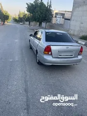  1 هونداي فيرنا 2004