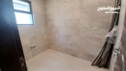  1 Villa for sale in Dabouq ( Property 42658 )-174804518