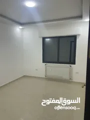  20 شقة طابق أول أمامية للبيع في جبل الحسين