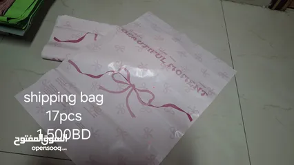  8 Packaging accessories