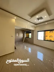  3 شقة امامية طابق ثالث مع مصعد في ضاحية الامير علي  