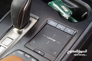  24 لكزس UX300 2021 كهربائية - عدة الوان ((قابل للبدل))(( ياباني اصلي ))