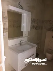  2 شقه للبيع بمدينه جنين حي البساتين