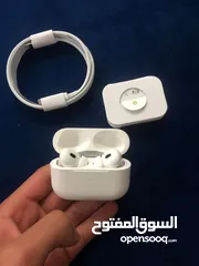  1 Airpods pro 2