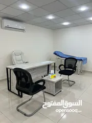  13 مركز طبي للبيع لعدم التفرغ بشارع ابو راشد
