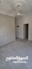  3 شقه للإيجار