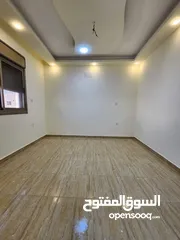  23 شقه بناء جديد طابق ثالث علي شارعيين سوبر ديلوكس