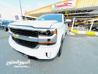  3 Chevrolet Silverado LT 2019 V8 4/4