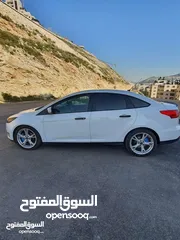 5 فورد فوكس للبيع سعر حرق بداعي السفر