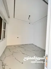  7 منزل جديد تشطيب 2024 للإيجار بسعر 1850د عين زارة زويته بالقرب من مسجد عثمان بن عفان الحراتي
