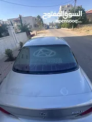  4 افانتي نيو موديل 2000 لون رمادي