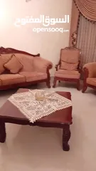  1 طقم ضيوف مستعمل تسع مقاعد  ثلاثيه و 2 ثنايه 2 مفرد