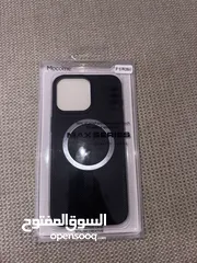  1 iphone 15 pro max (mag charging )case