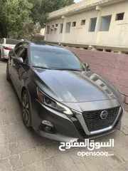  2 تم الوصول 2019 NISSAN ALTIMA SL رقم 1 وارد امريكا اوراق جمارك البيع بالحادث