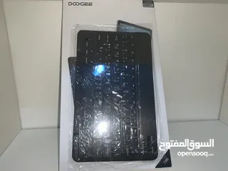  2 تابلت DOOGEE T30E 128GB لون اسود جديد لم يستخدم، مغلف من المتجر ومعه كيبورد بلوتوث، قابل للتفاوض.