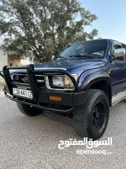  9 بكم هايلوكس موديل 1998 بحاله ممتازه بسعر مميز جدا