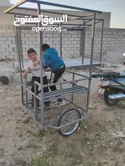  1 عربه سحب للدرجات والسكوترات