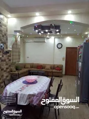  21 شبه فيلا طابقين للبيع