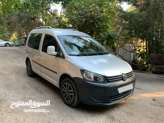  1 Caddy شصي قصير 1600 ديزل جير عادي ب الورقه اغلبها دهان شركة