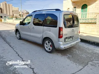  4 ستروين بيرلينجو موديل 2018 ترخيص 17