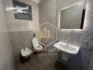  16 شقة / للايجار / 3نوم / طابق اول من فيلا / 200 متر / دابوق