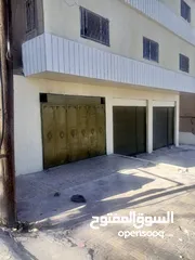  4 مجمع تجاري للبيع