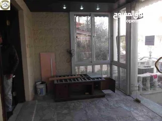  14 شقة أرضية مميزة للبيع في دير غبار 200م مع ترس 65م