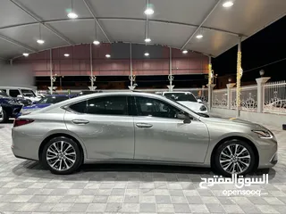  7 Lexus ES 350