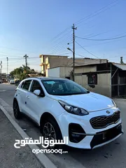  6 KIA sportge _Gtline