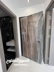  16 طابق او او ثاني خلف جامعة البتراء البنيات تشطيب حديث