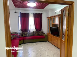  3 شقة مفروشة للإيجار