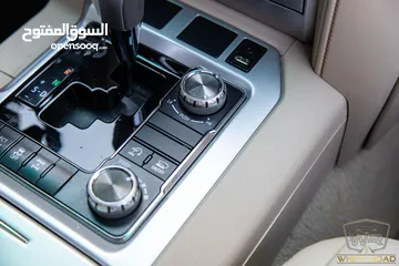  23 Toyota Land Cruiser 2020 Gx-r V8   السيارة وارد الشركة و قطعت مسافة 123,000 كيلو