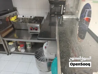  5 مطعم بيتزا وباستا للبيع