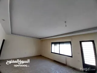  2 شقه طابق تسويه مع حديقه وترس بمساحه 360 م للبيع في مرج الحمام ( Property ID : 31436 )