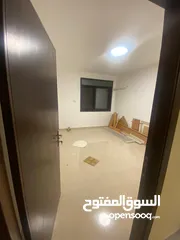  4 شقة حديثة واسعة للإيجار