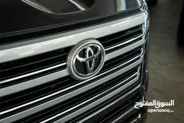  5 Toyota Landcruiser GXR 4.0L 2024  عداد زيرو حديد غير مستخدم  تويوتا لاندكروزر موديل 2024 عداد صفر