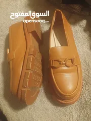  2 احذيه ستاتي للبيع كعب عالي و شوز
