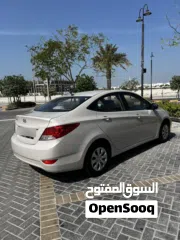  2 للبيع سيارة هونداي أكسنت
