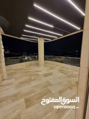  1 شقة ارضية 220م في ديرغبار حجار النوابلسة باطلالة بانوراما على عبدون بتشطيب فندقي