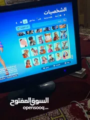  8 احساب فورت نايت  قديم من سيزن2 مشحون من 3 لل6 ومشحون سيزن20 او اكم سيزن برضو فيو 31 سكن بس كلهم قدام