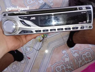  3 3مسجلات سيارة على 25