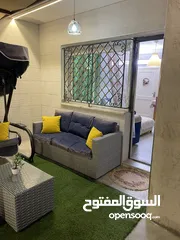  2 شقه. مفروشه.     للايجار. عمان. ابو نصير. جنب مدارس الصرح